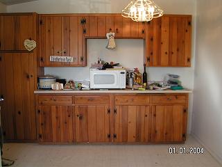 Kitchenbefore II.JPG